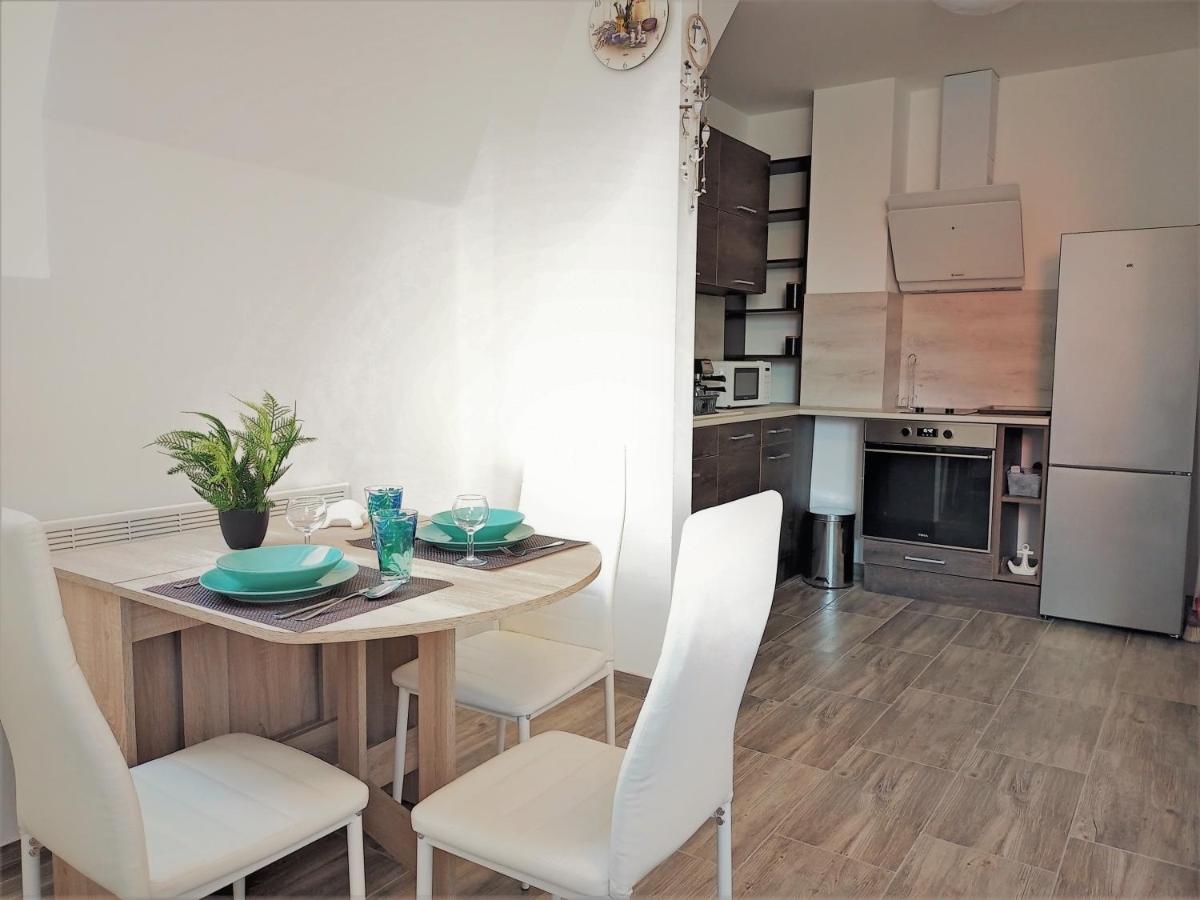 Szellorozsa Apartman Fonyod Ngoại thất bức ảnh