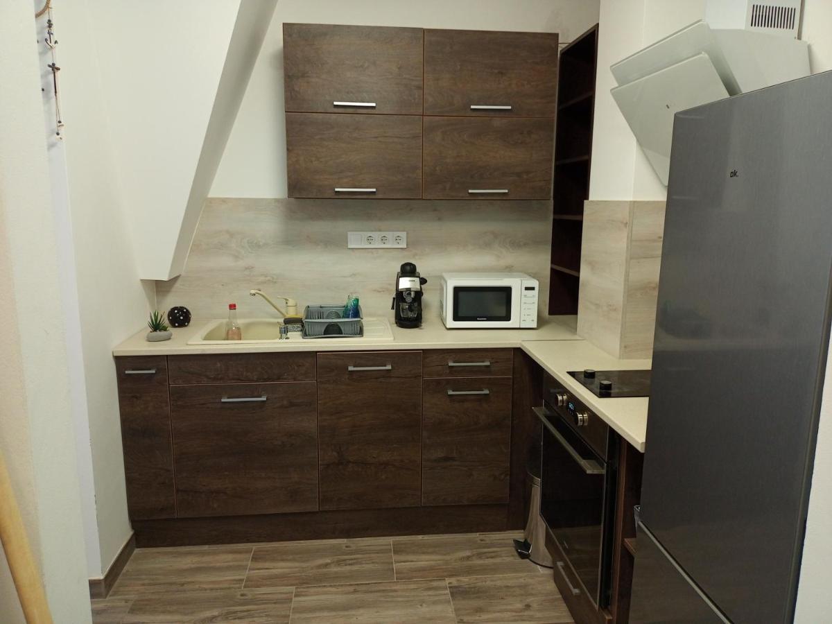 Szellorozsa Apartman Fonyod Ngoại thất bức ảnh