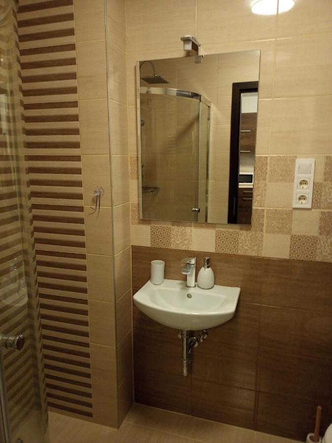 Szellorozsa Apartman Fonyod Ngoại thất bức ảnh